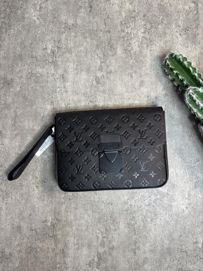 Louis Vuitton Clutch (VIP Quality) 2 colors