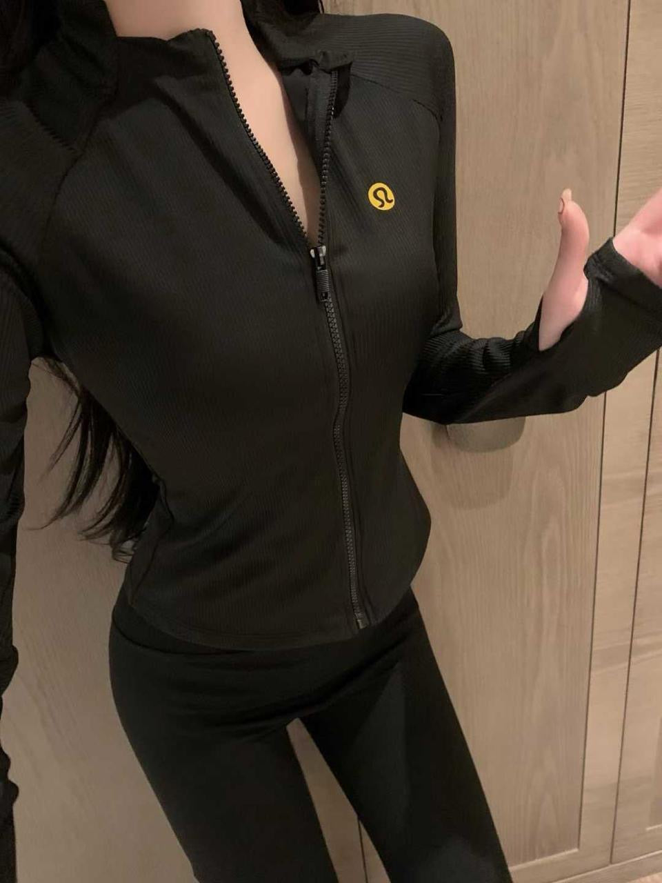 Lululemon Set 2 colors