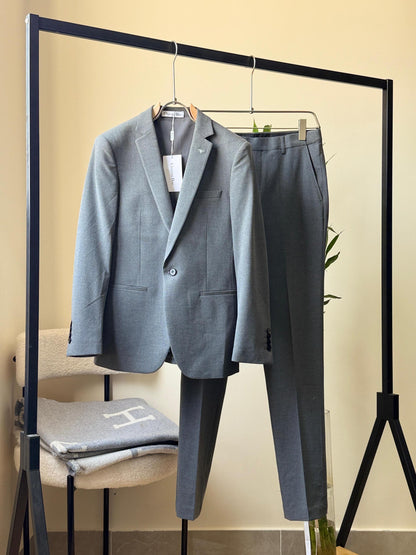 Dior Suit 2 colors