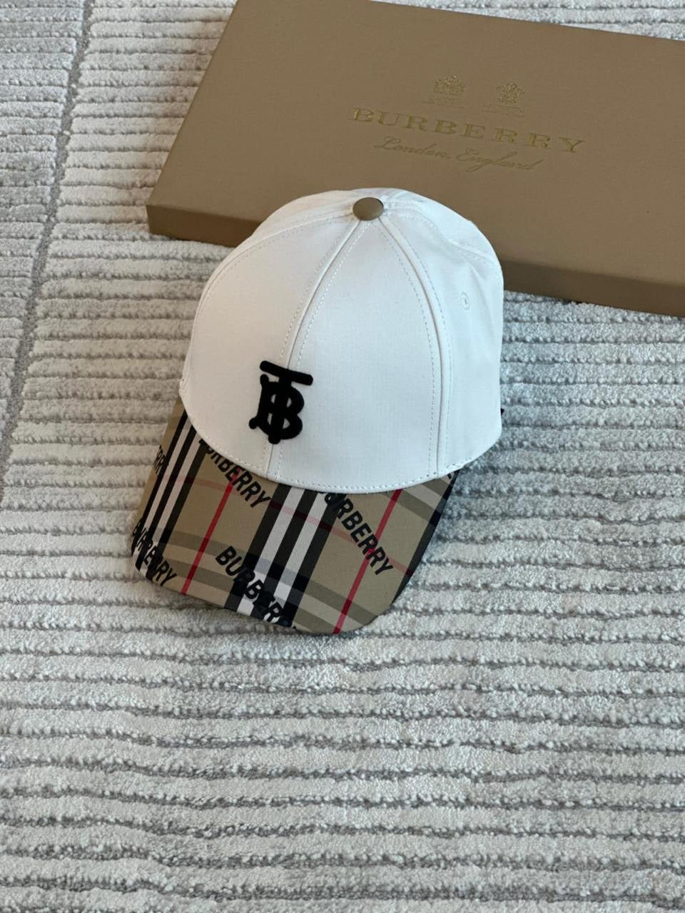 Burberry Cap 3 colors