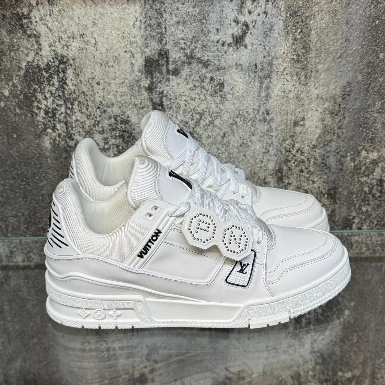 Louis Vuitton Sneakers