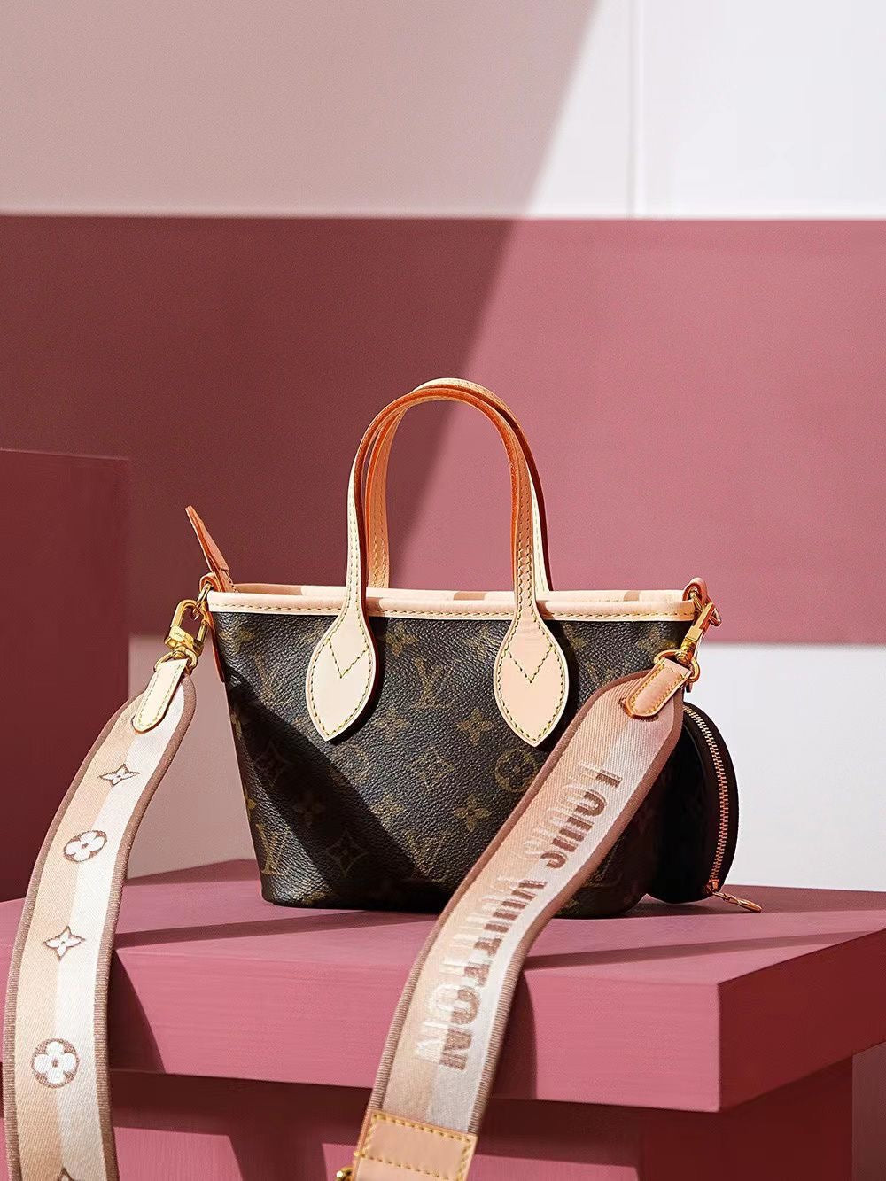 Louis Vuitton sling bag (vip quality)