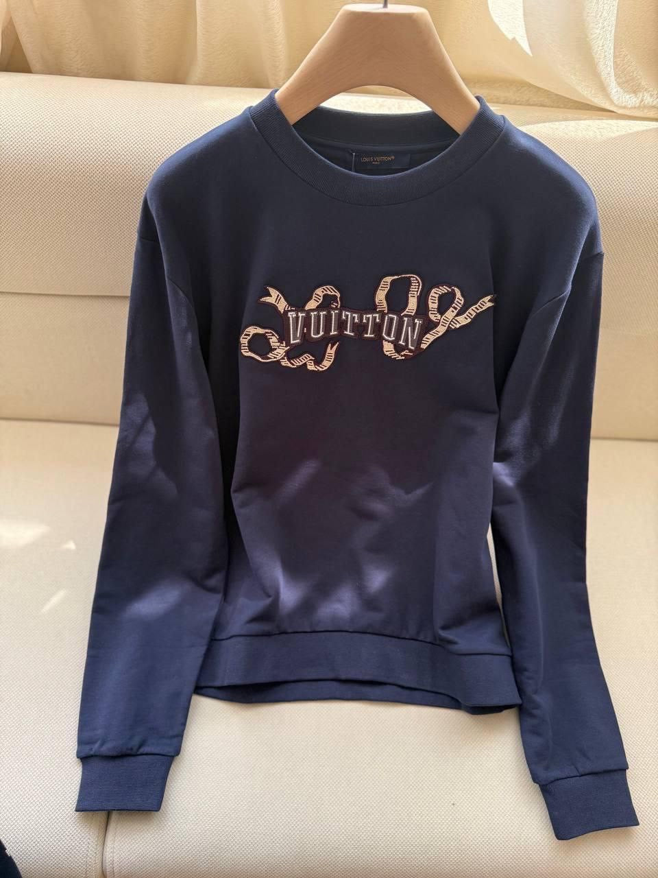 Louis Vuitton Sweatshirt