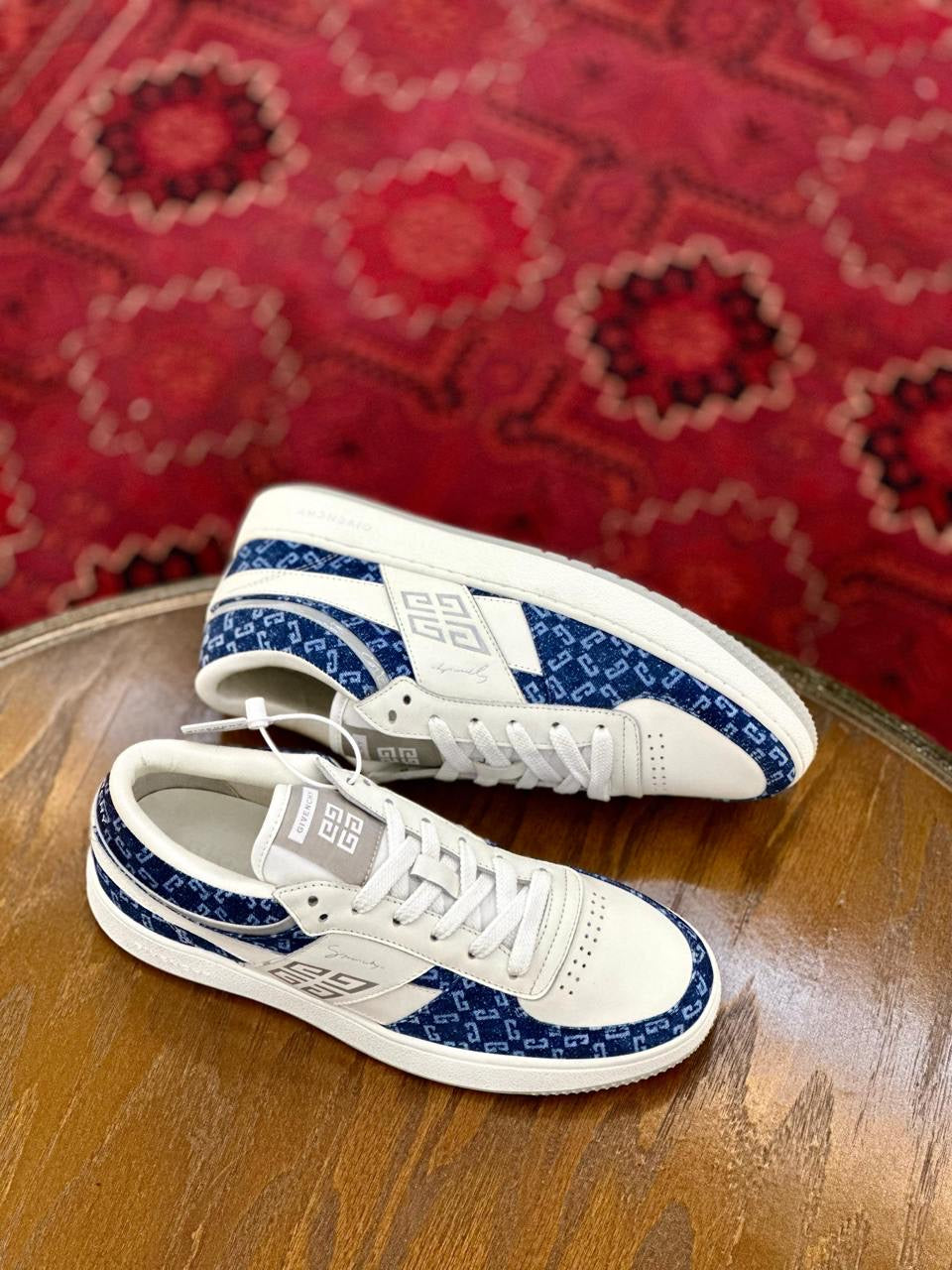 Givenchy Sneakers