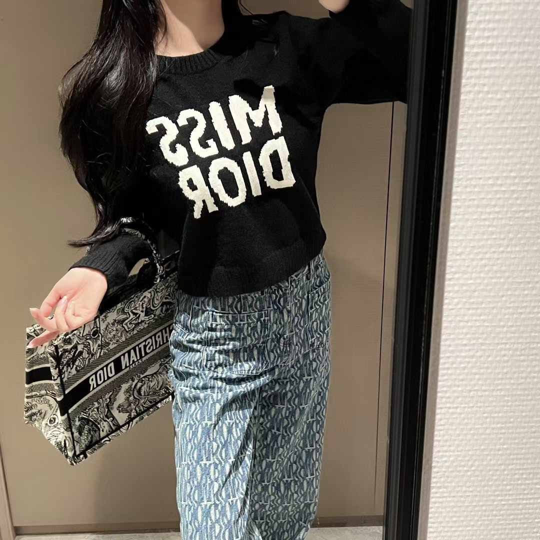 Dior Sweater 3 colors
