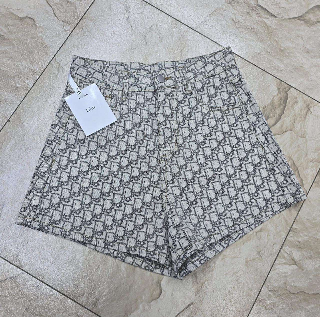 Dior Short