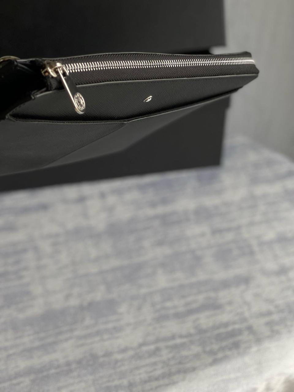 Mont Blanc Clutch