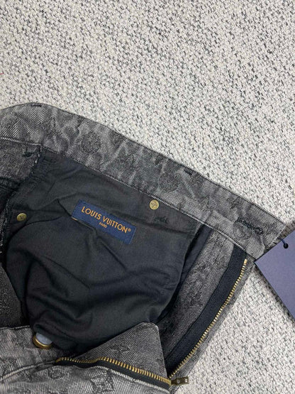 Louis Vuitton Jeans Pants