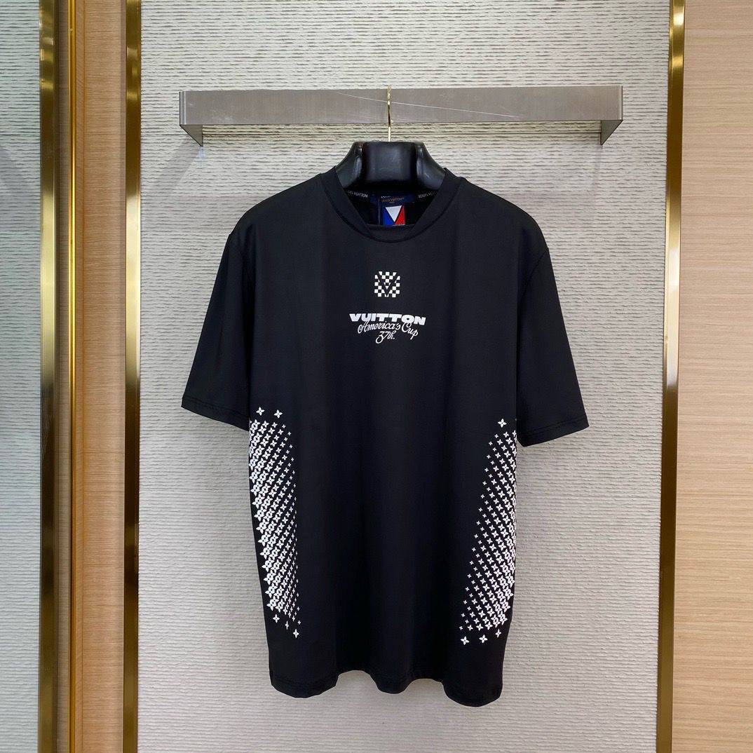 Louis Vuitton T-shirt (VIP Quality)