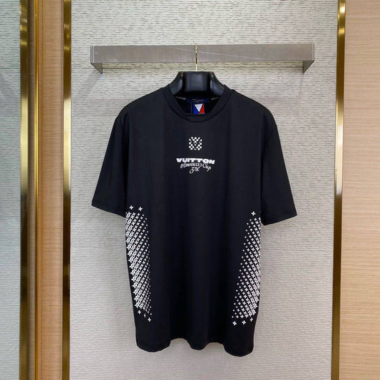 Louis Vuitton T-shirt (VIP Quality)