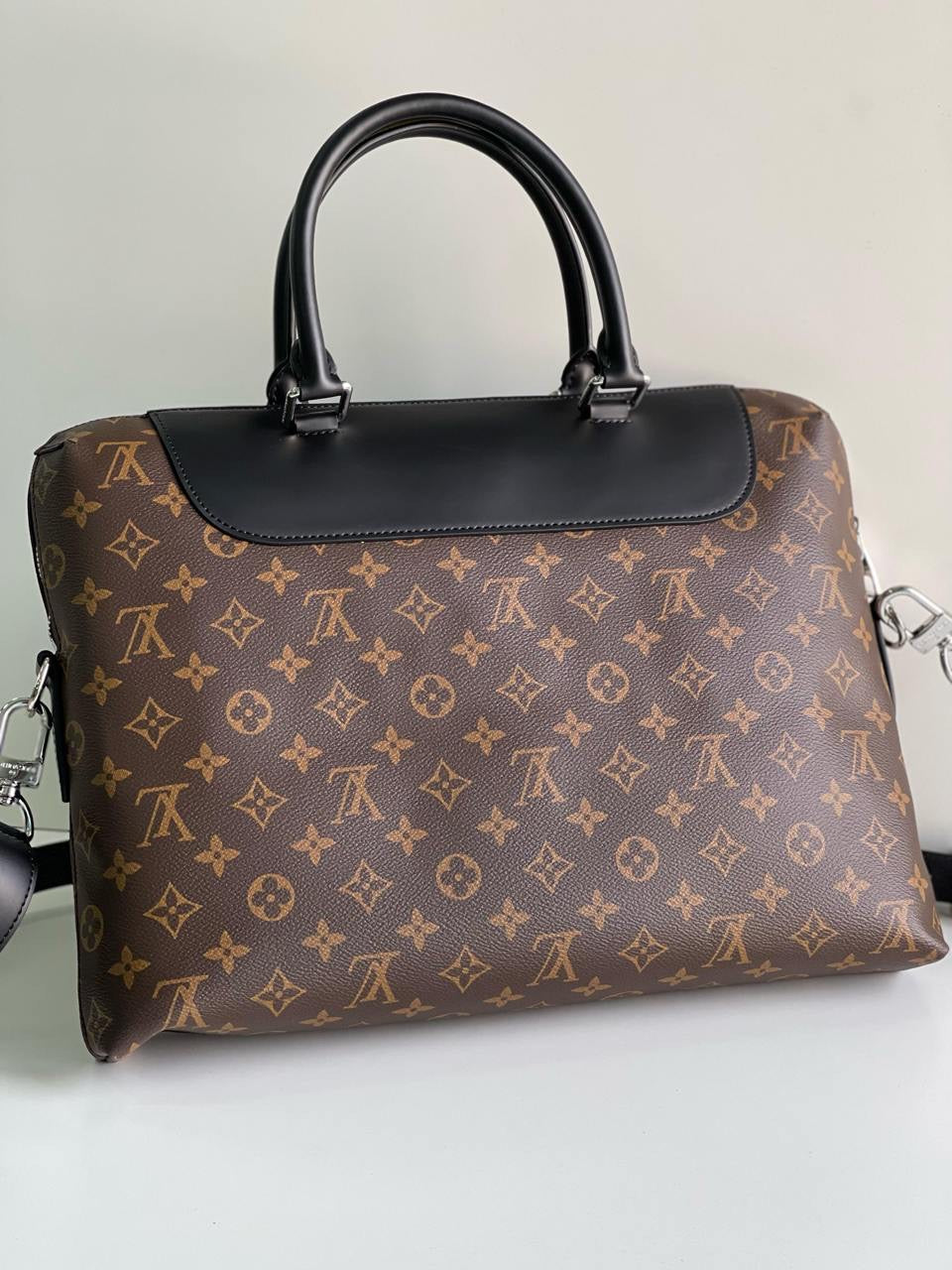 Louis Vuitton Laptop Bag (VIP Quality) 4 colors
