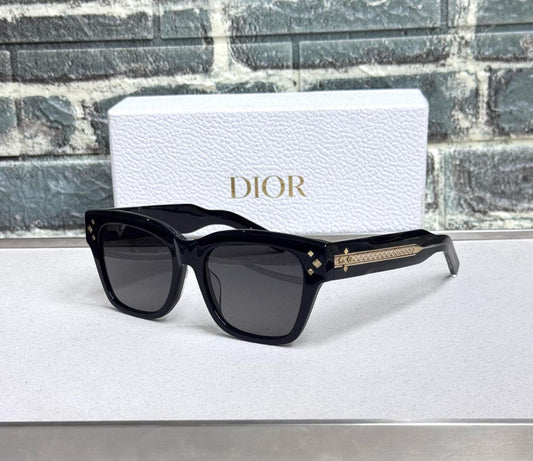 Dior Sunglasses 2 colors