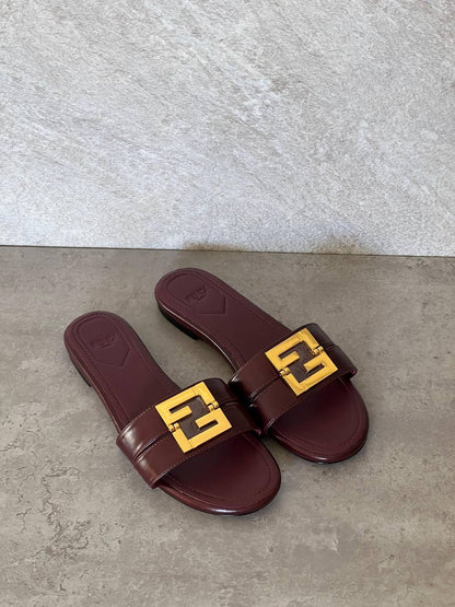 Fendi Slippers 3 colors