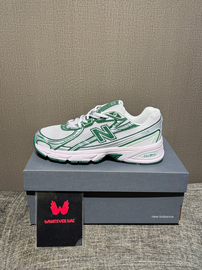 New Balance 740 Green
