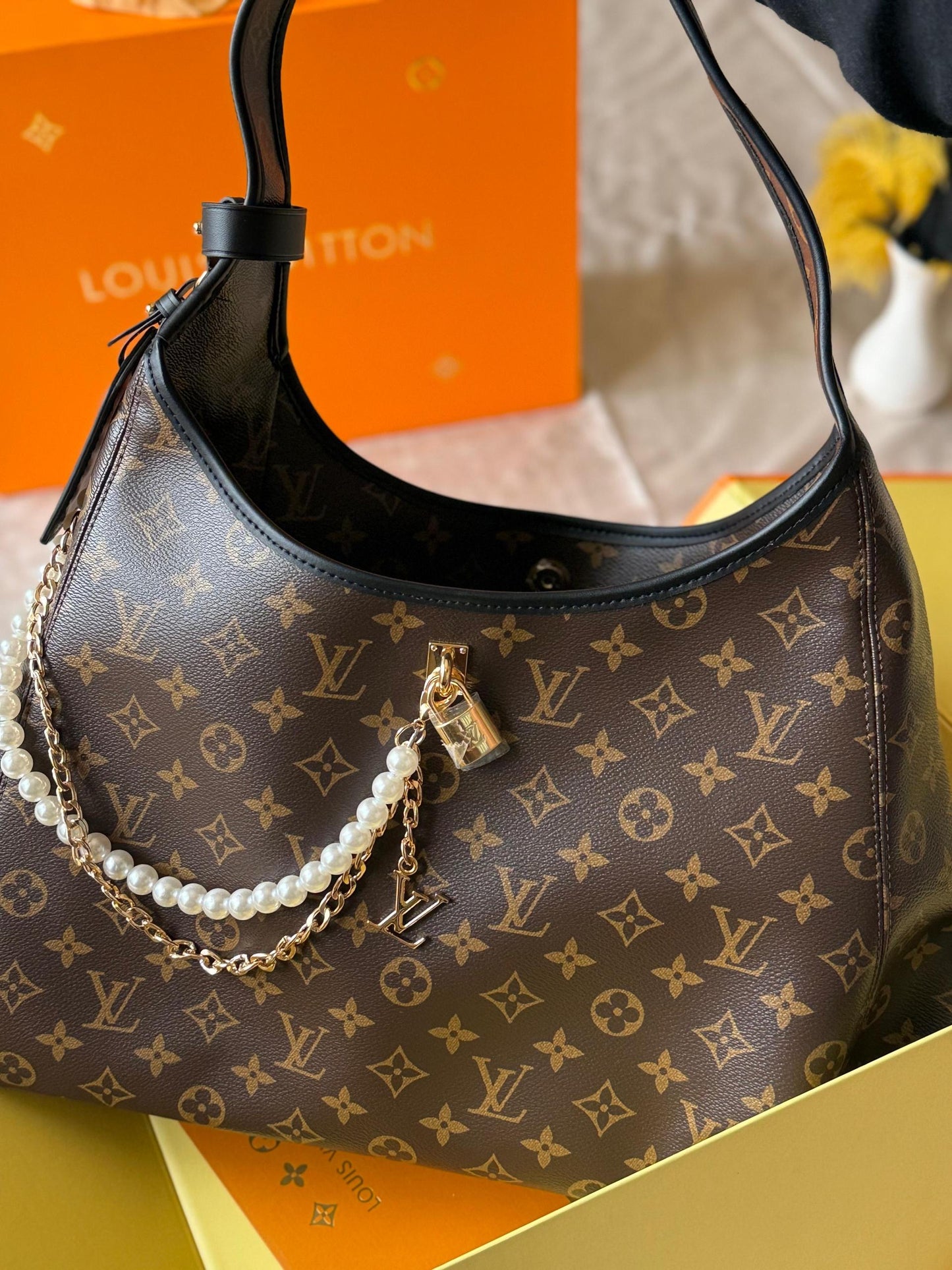 Louis Vuitton Shoulder Bag