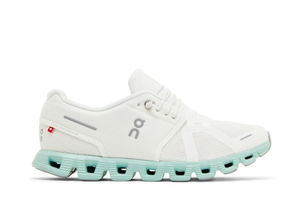 On Cloud Sneakers