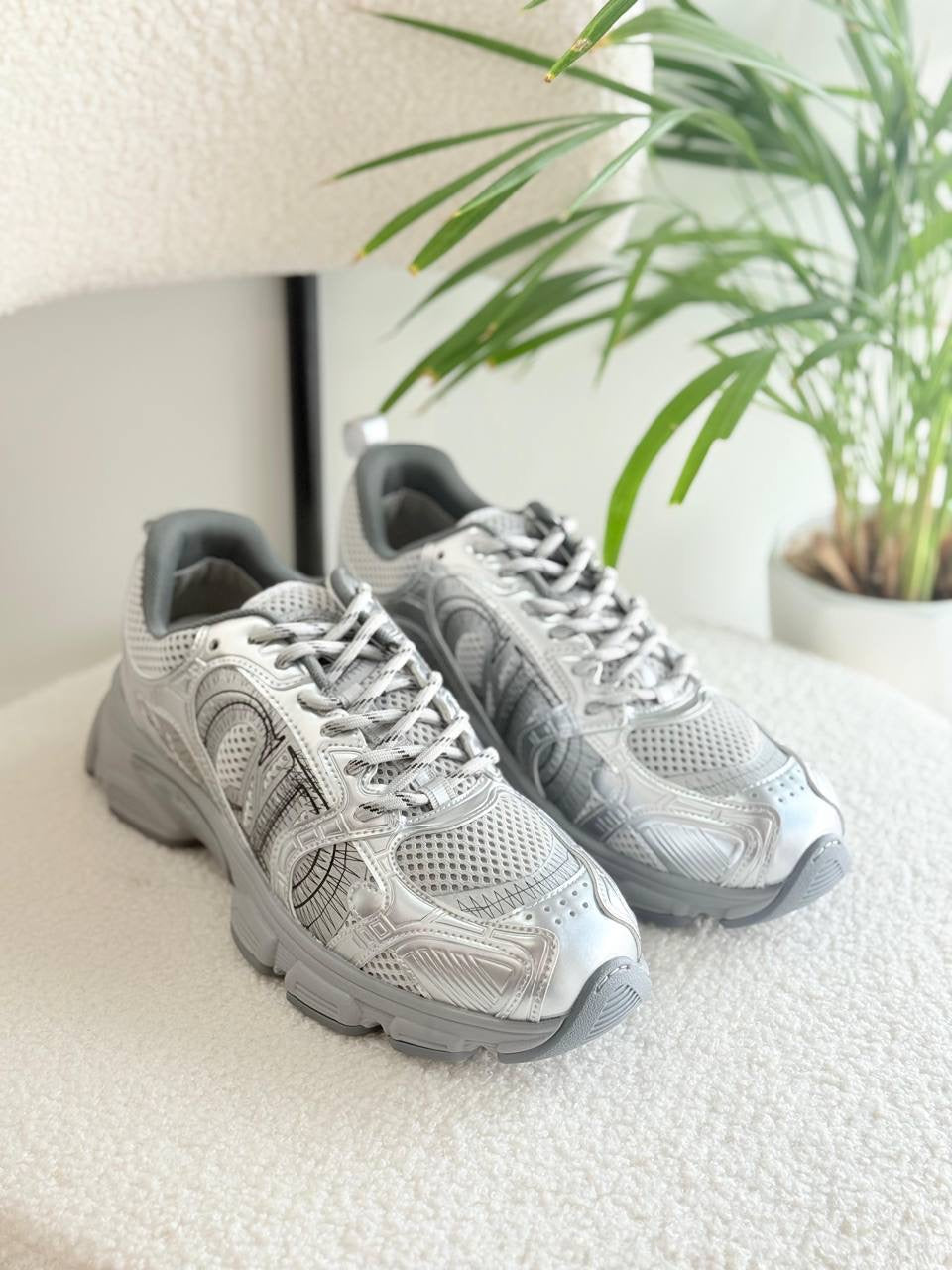 Dior Sneakers