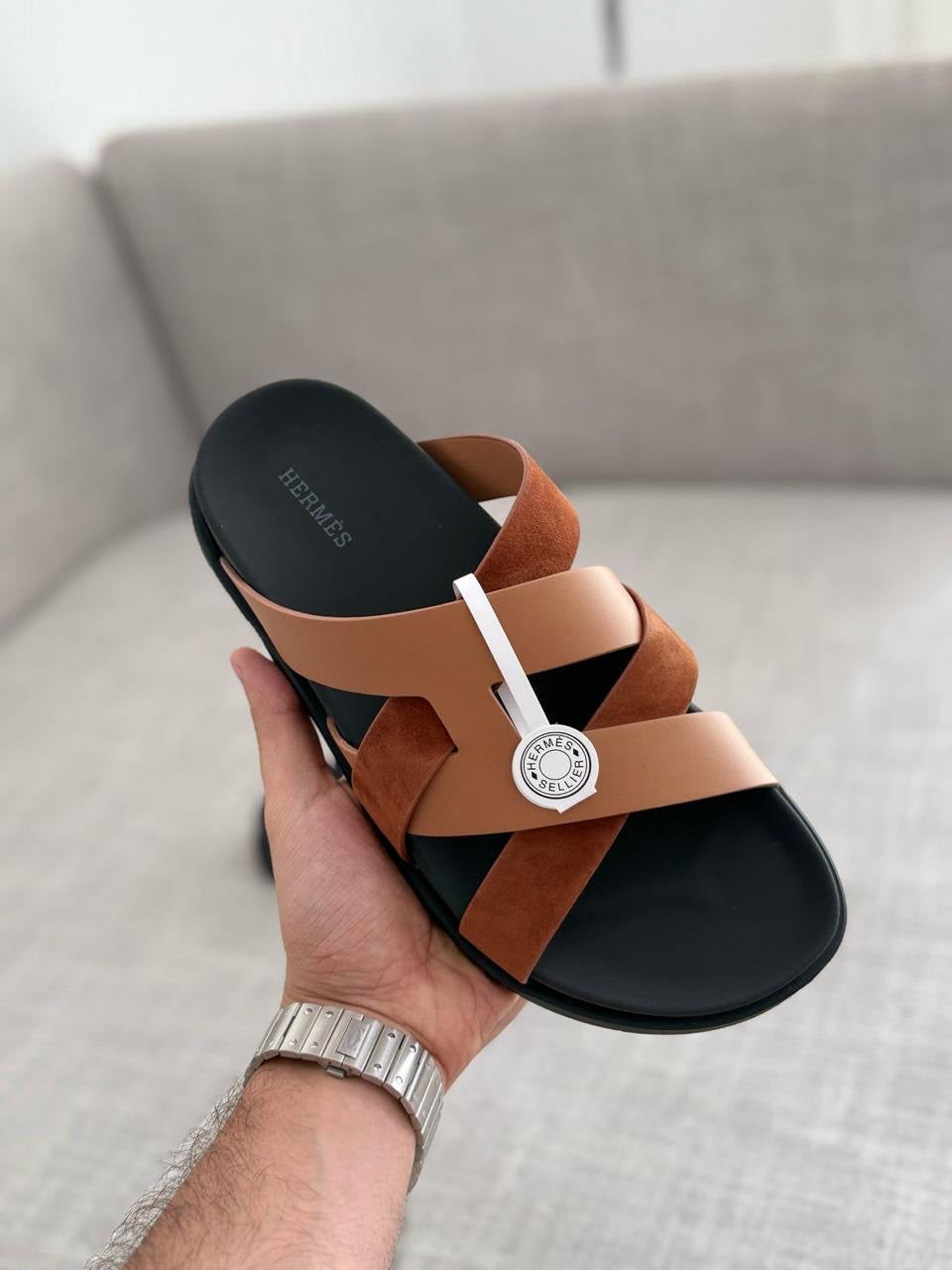 Hermes Kazimr Slippers 2 colors
