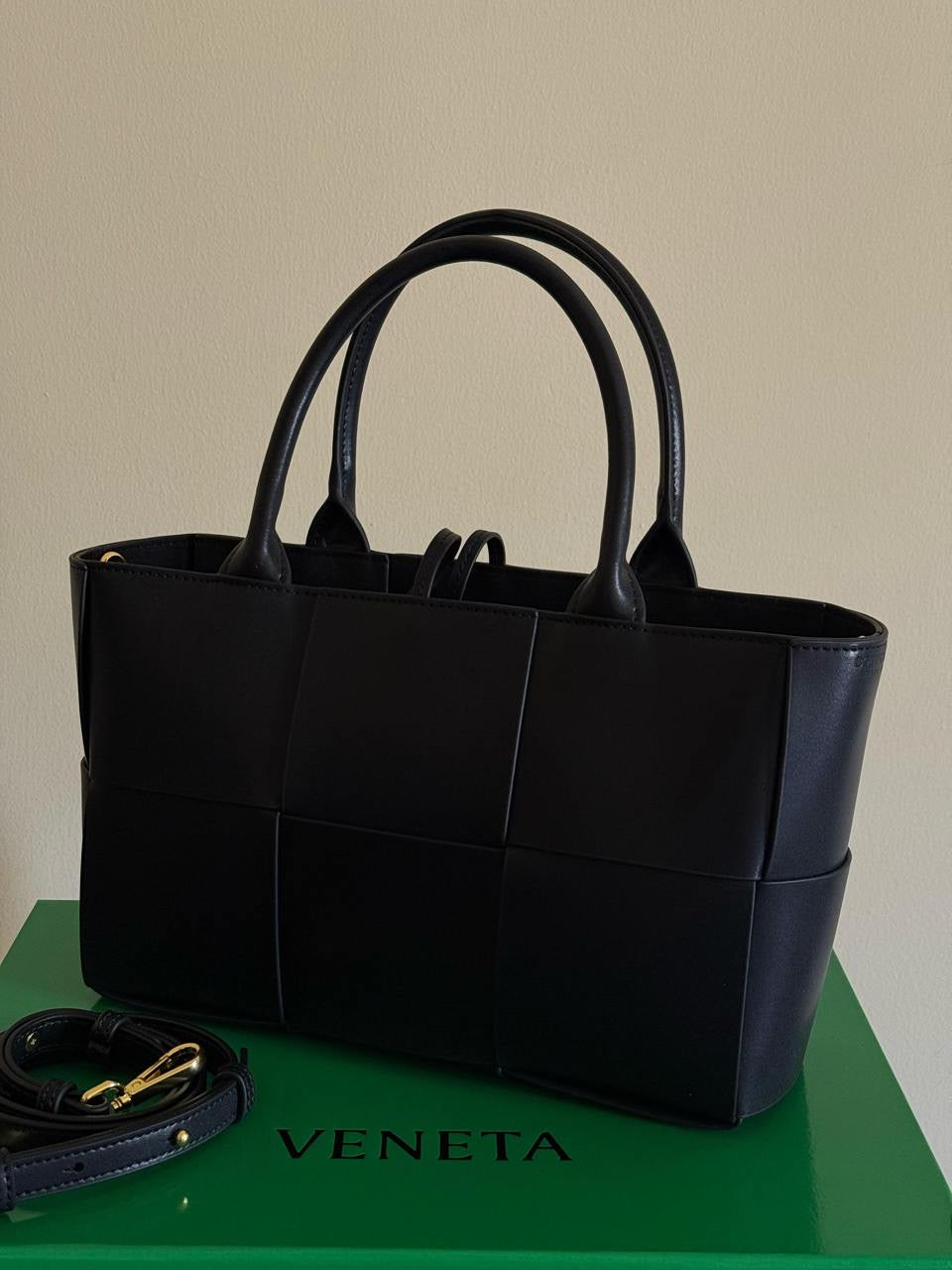 Bottega Veneta Tote Bag 8 colors
