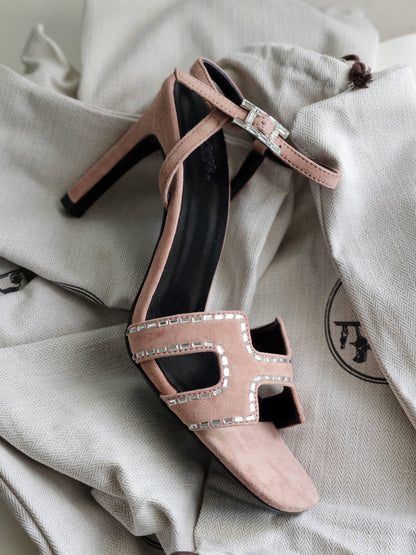 HERMES Heels