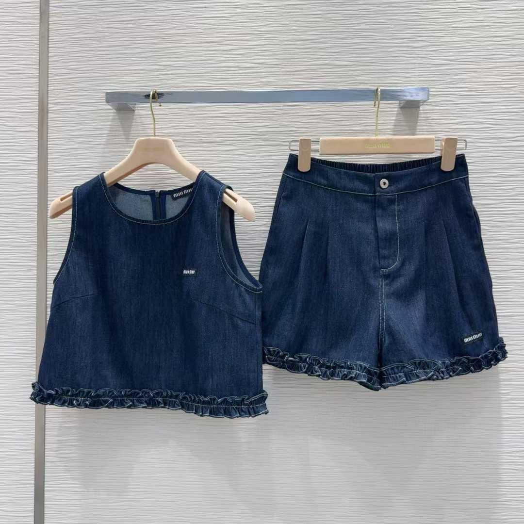Miu Miu Set