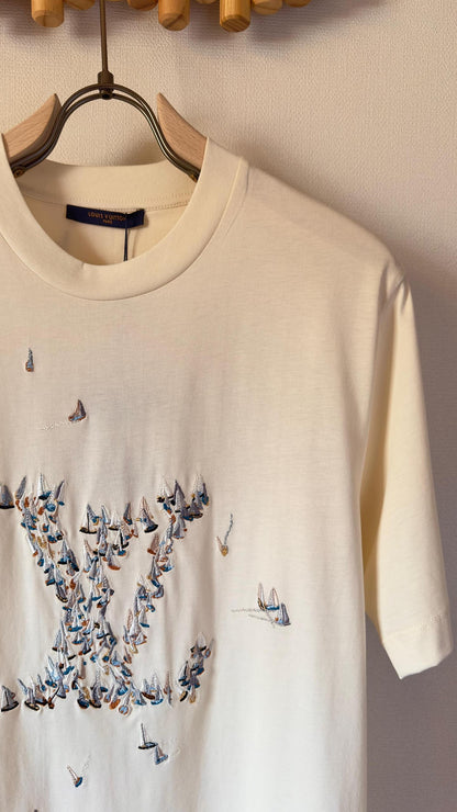 Louis Vuitton T-Shirt 2 colors