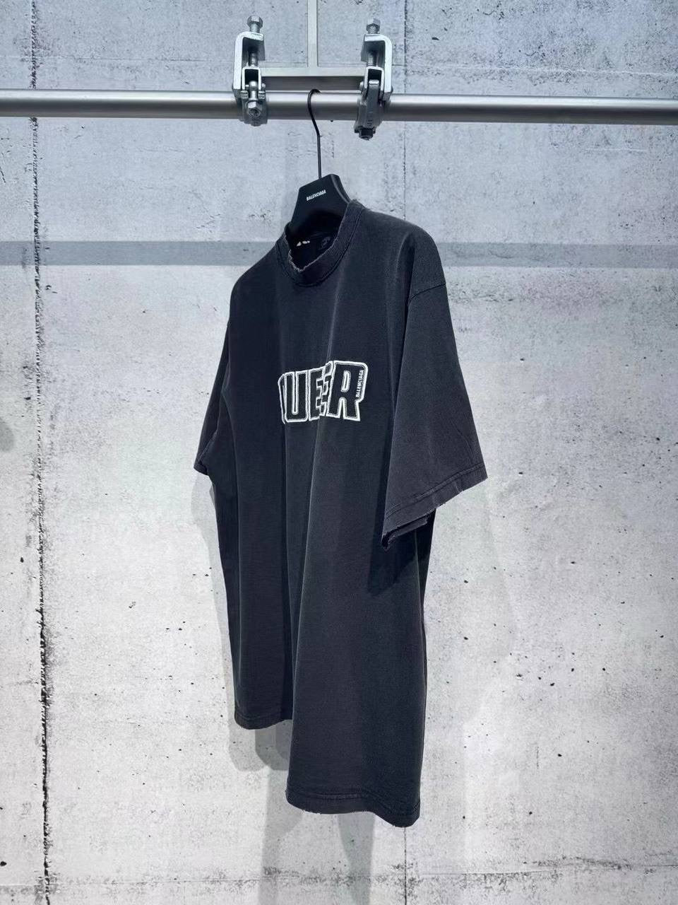 Balenciaga T-Shirt