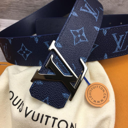 Louis Vuitton Belts 2 colors
