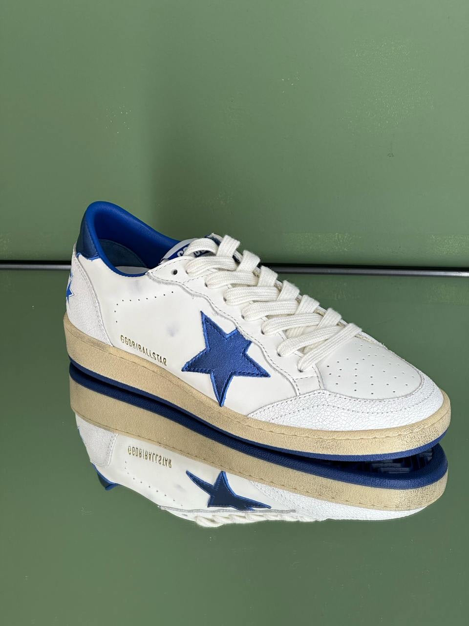 Golden Goose Sneakers