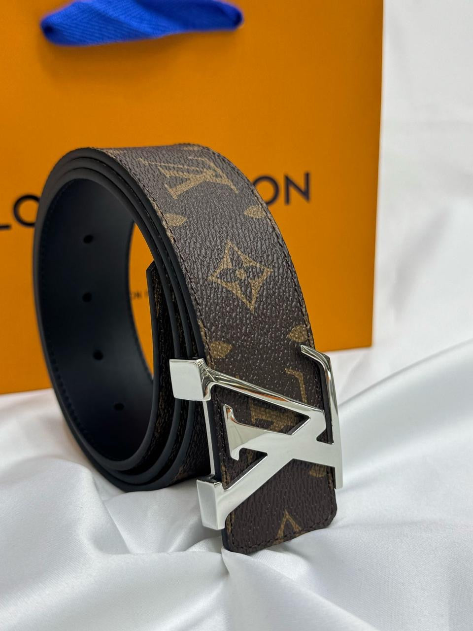 Louis Vuitton Belts 2 colors