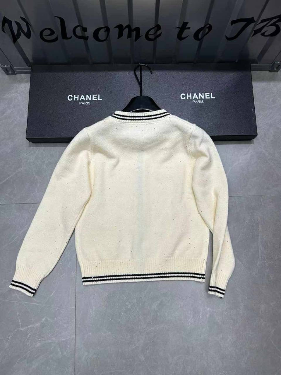 Valentino Sweater 2 colors