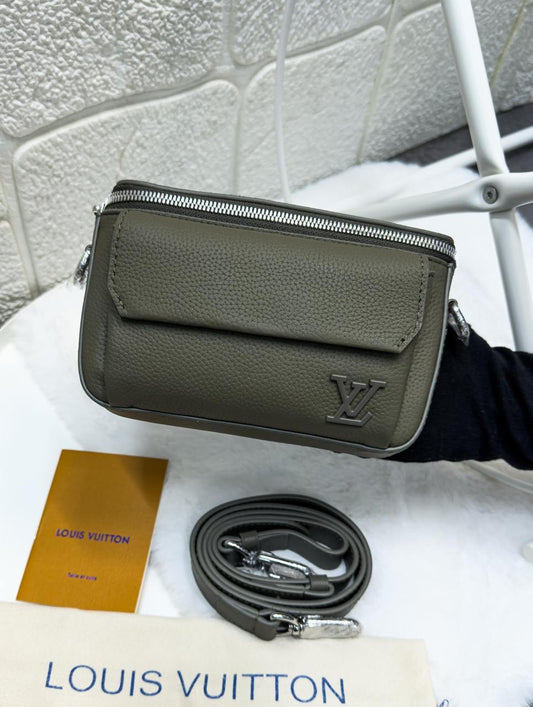 Louis Vuitton Messenger Bag (VIP Quality) 2 colors