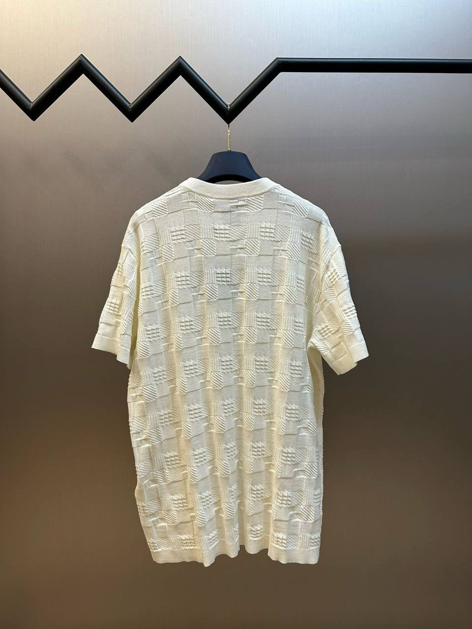 Louis Vuitton T-shirt (VIP Quality)