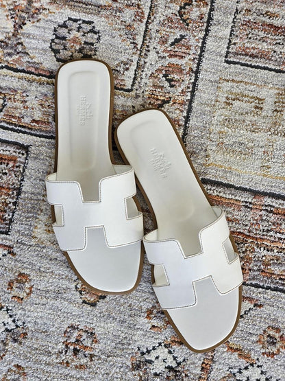 Hermes Slippers