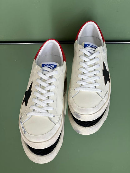 Golden Goose Sneakers
