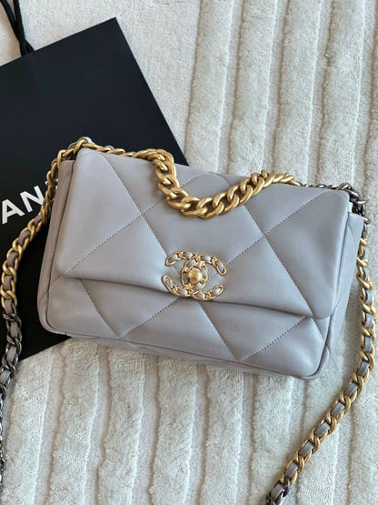 Chanel Sling Bag (VIP Quality)