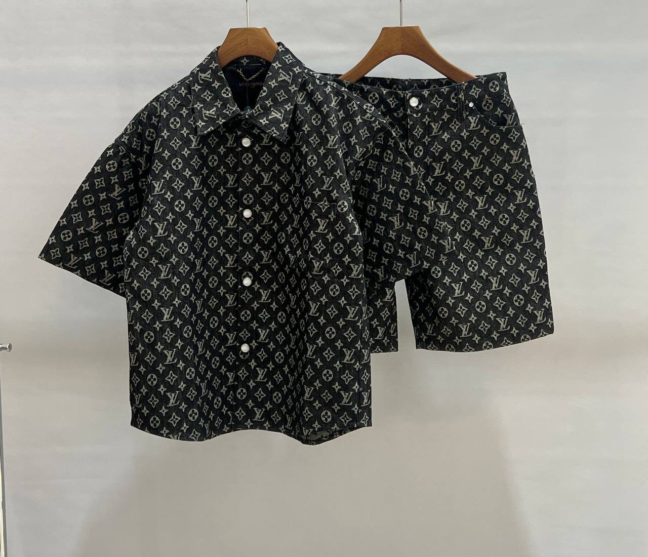 Louis Vuitton Set 2 colors