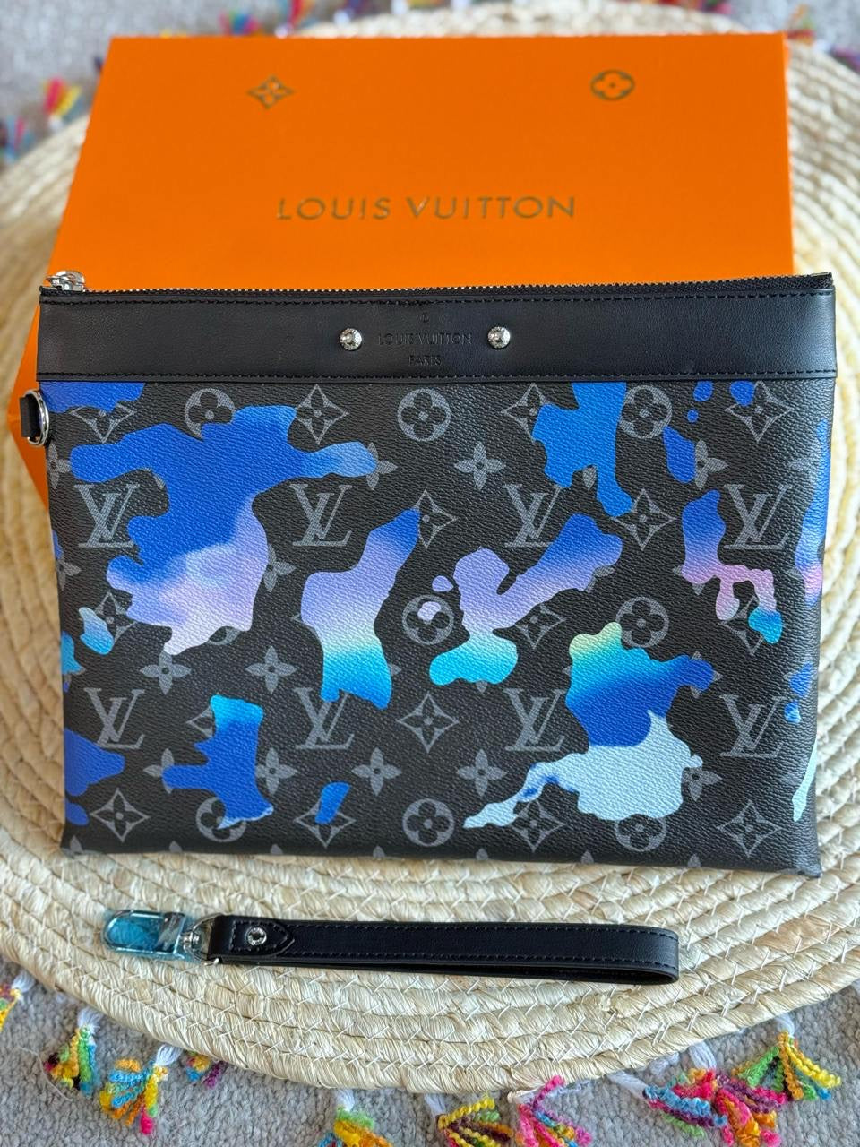 Louis Vuitton Clutch