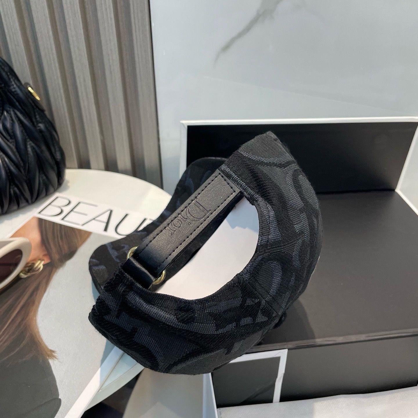 Dior Cap