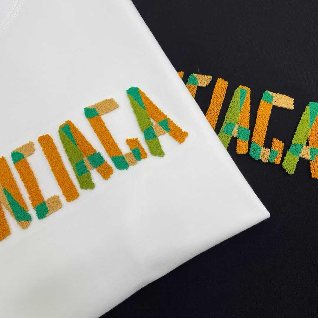 Balenciaga T-Shirt 2 colors