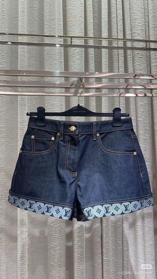 Louis Vuitton Short