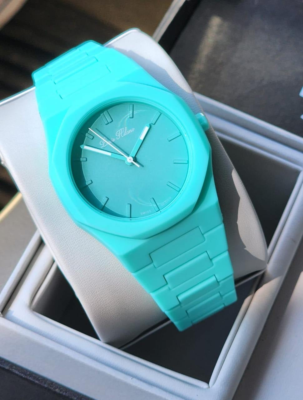 Louis Hilano Watch 4 colors