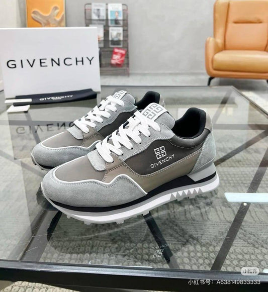 Givenchy Sneakers
