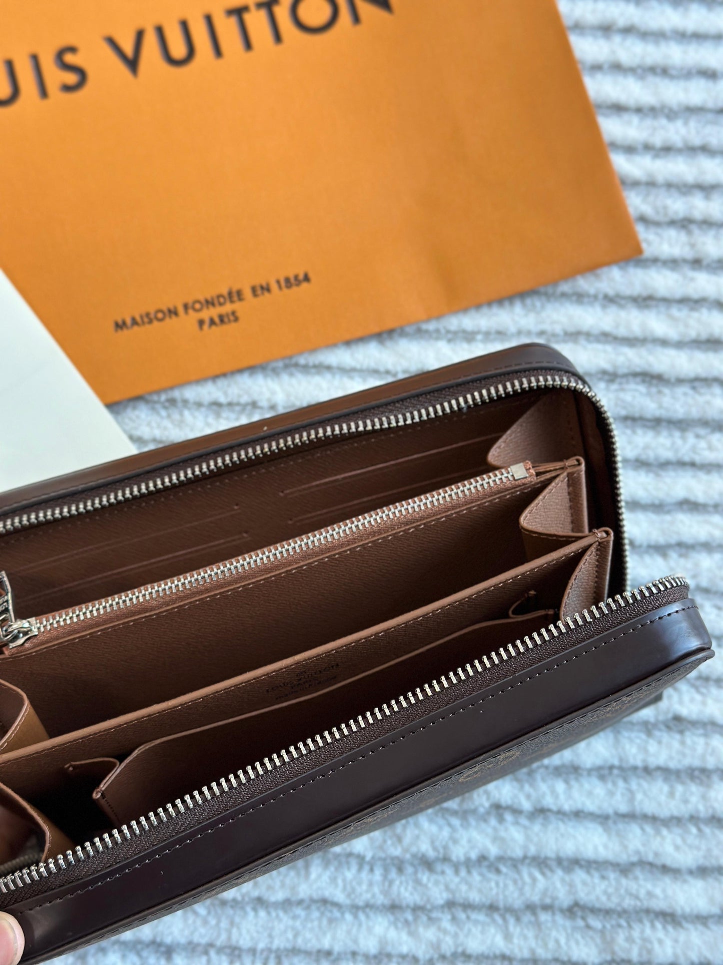 Louis Vuitton Long Zipper Wallets
3 colors