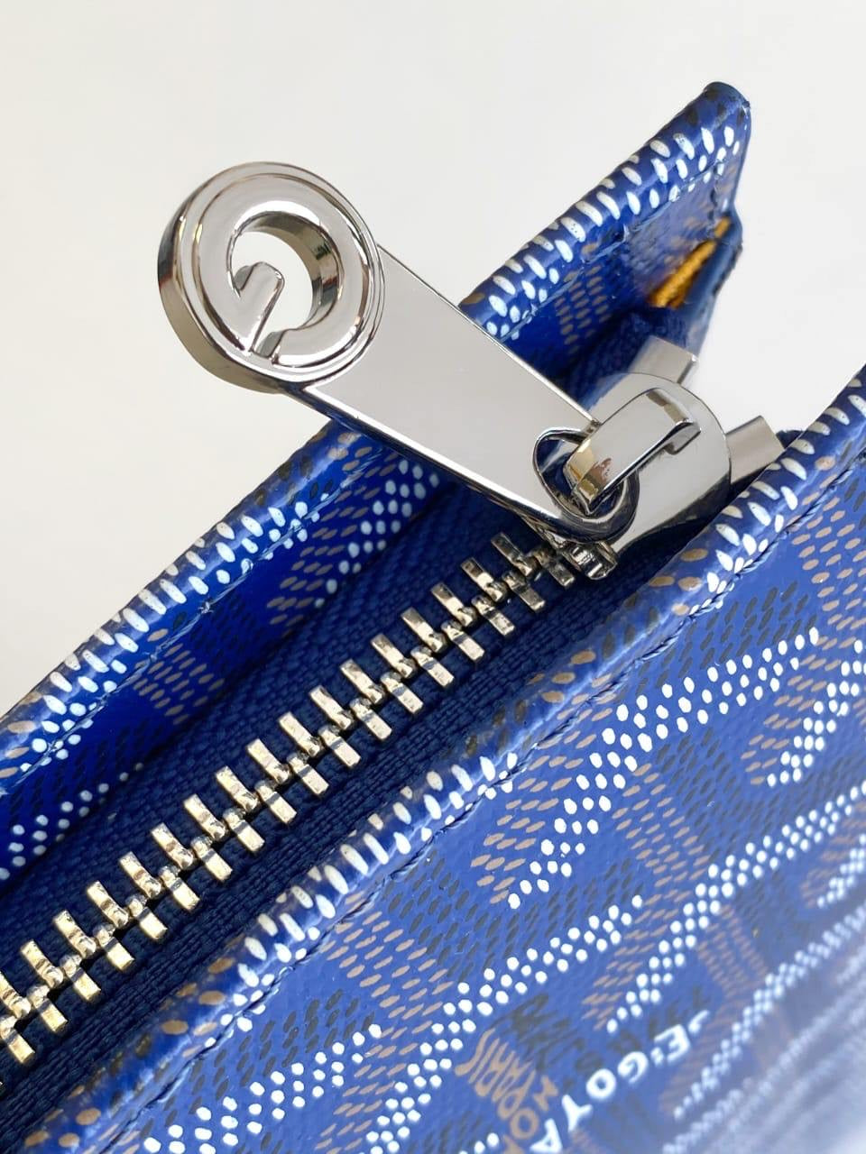 Goyard Clutch
