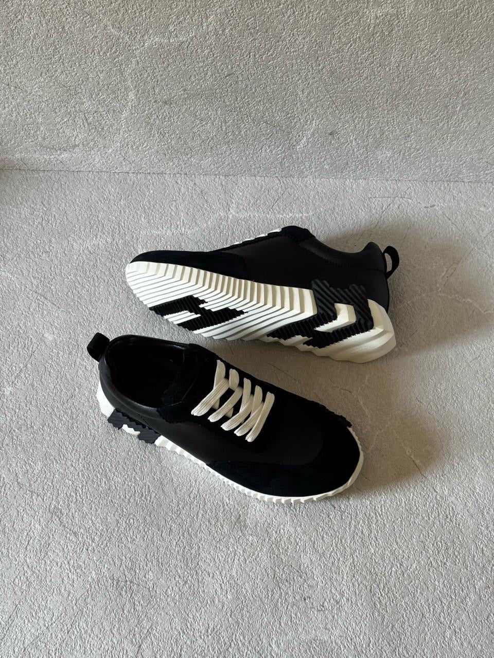 Hermes Sneakers 4 colors