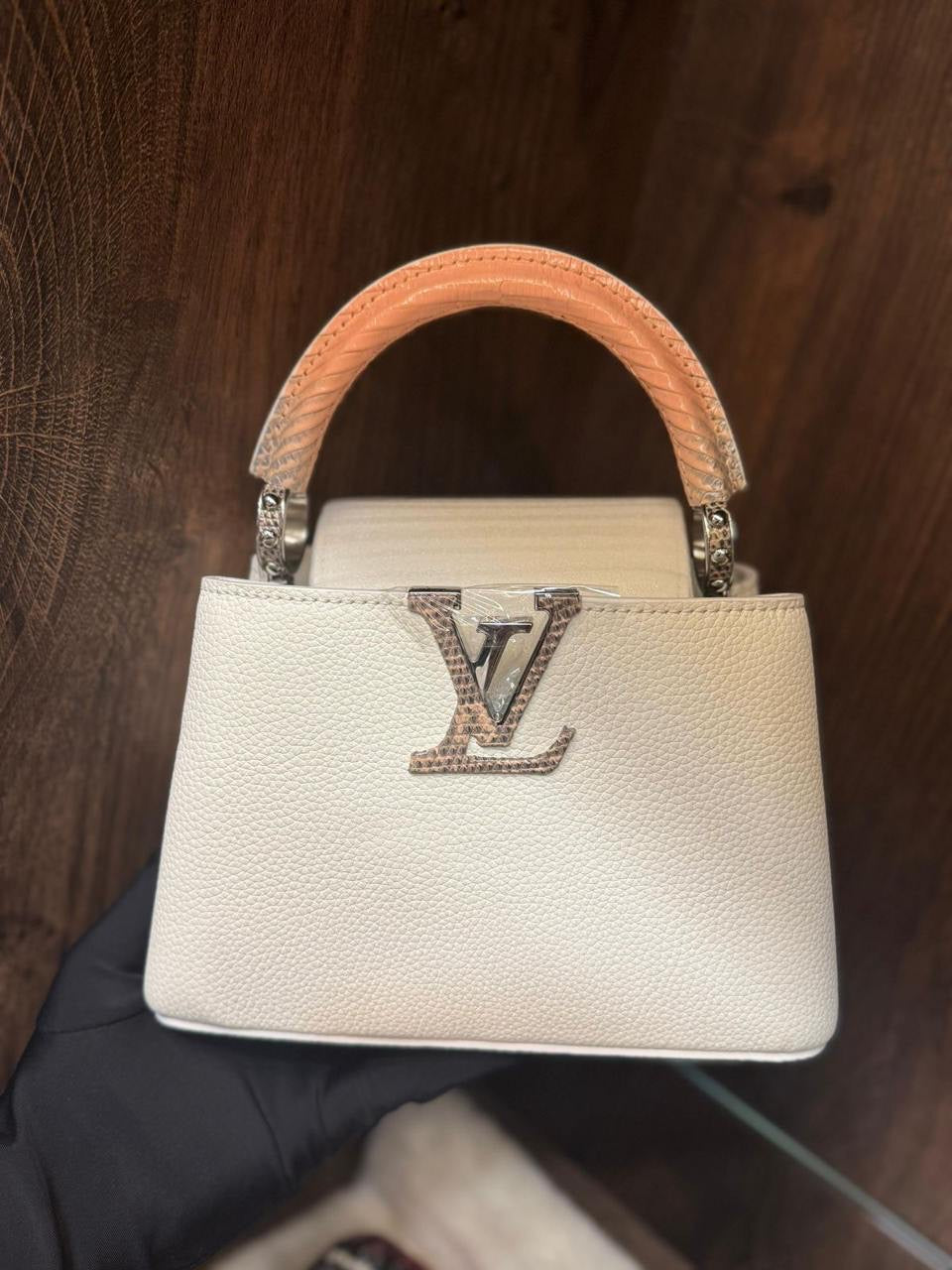 Louis Vuitton Sling Bag (VIP Quality) 2 colors