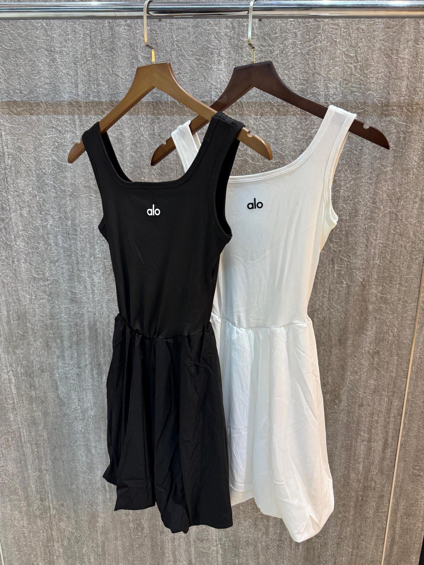 Alo Dress 2 colors