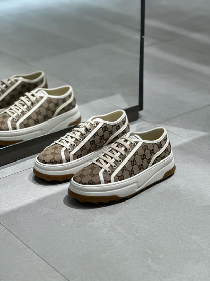 GUCCI Shoes