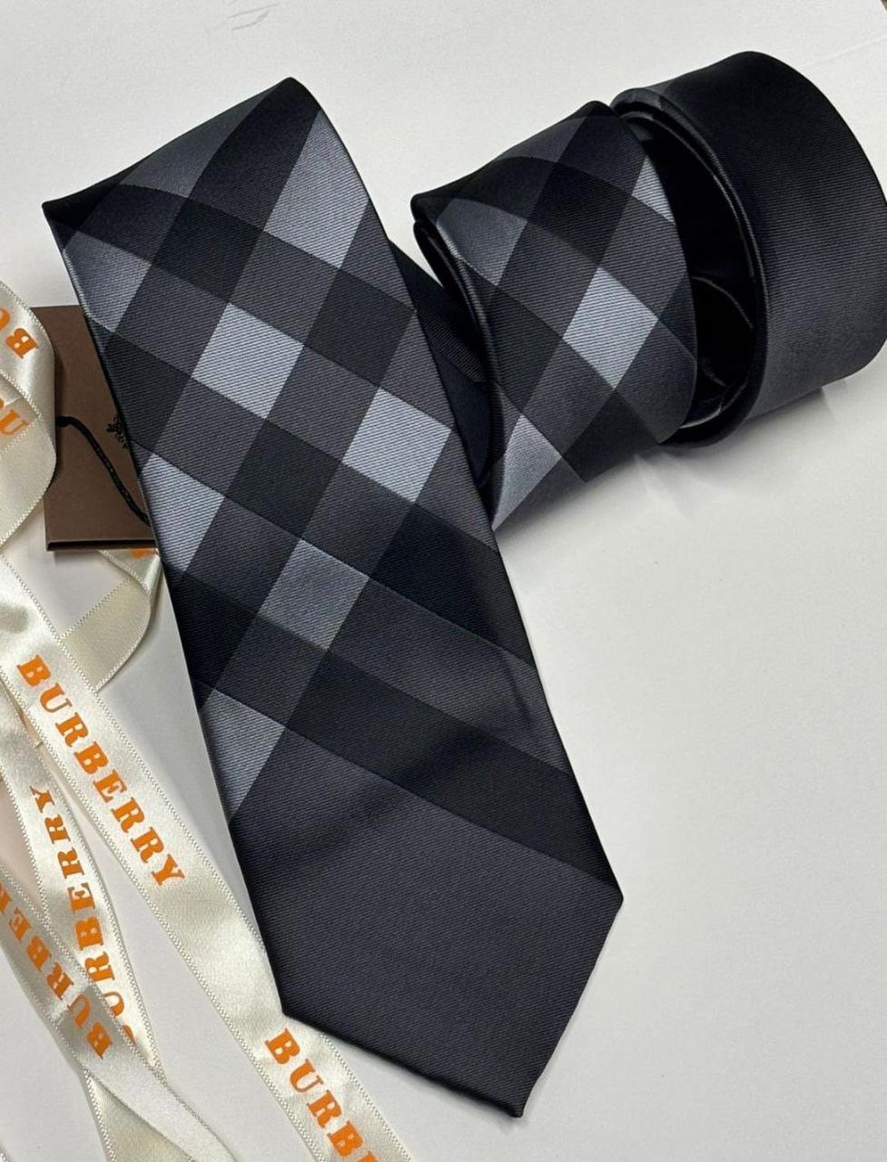 Burberry Tie 3 colors